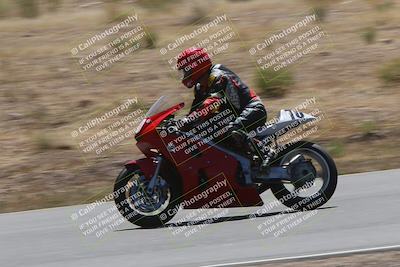 media/Apr-20-2025-AHRMA (Sun) [[393a79c373]]/Race/Group 8/Turn 4b/